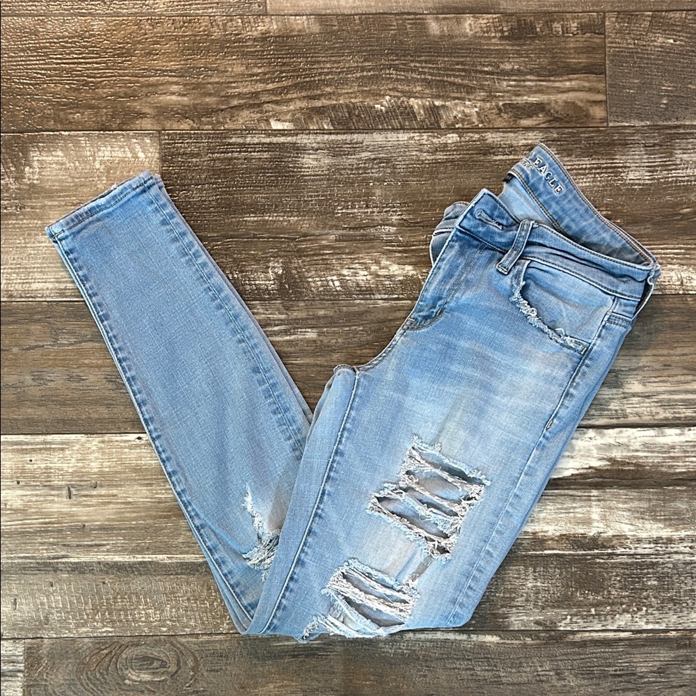 American Eagle Light Blue Distressed Skinny Jeans